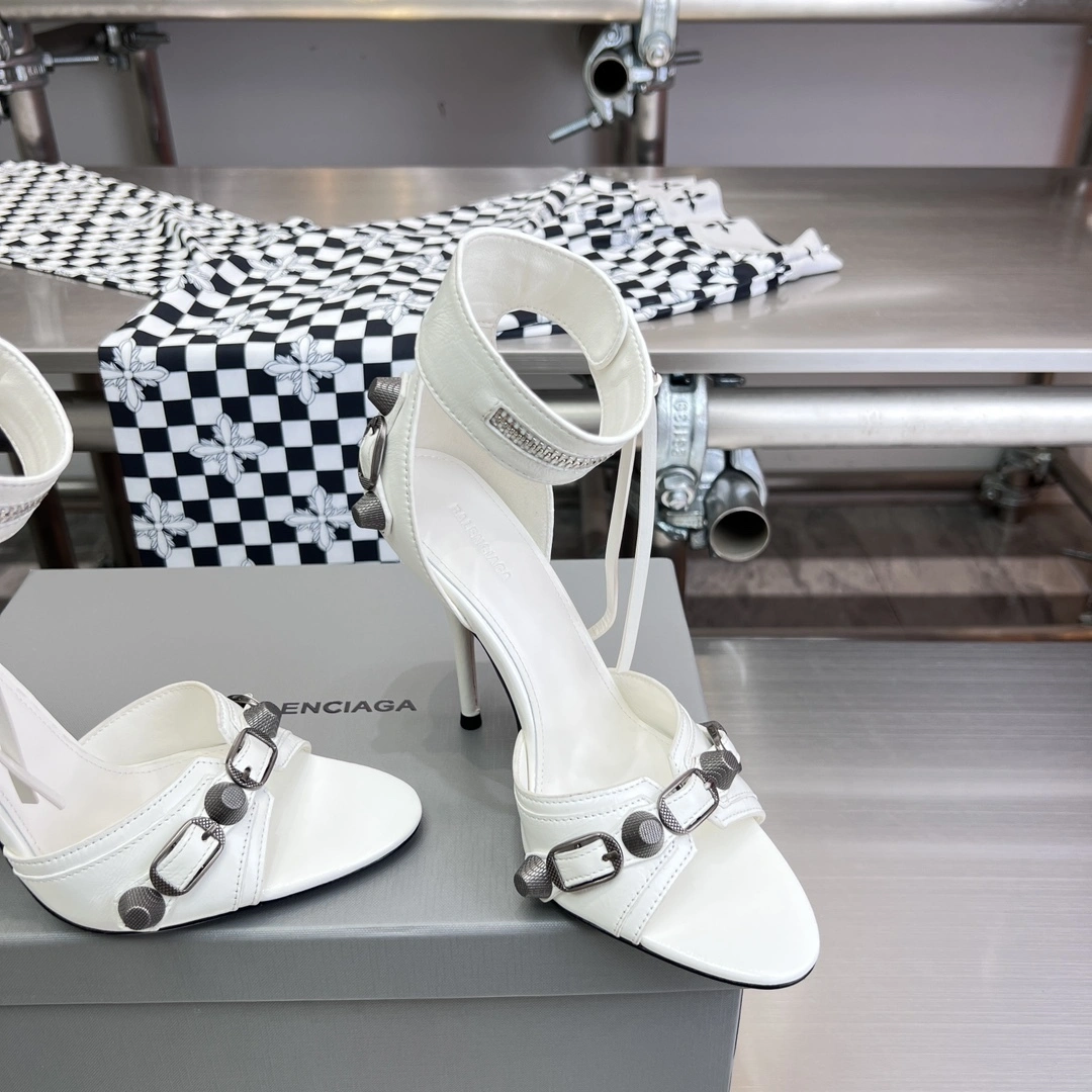 coco-- 743057WAD4E9081 10.5cm Heel height item:C-X811G1863Y